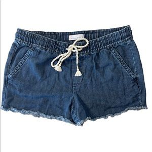 Loft elastic waist denim short Size M pockets front and back